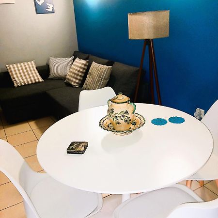 Beautiful Apartment In Koukaki! Афины Экстерьер фото